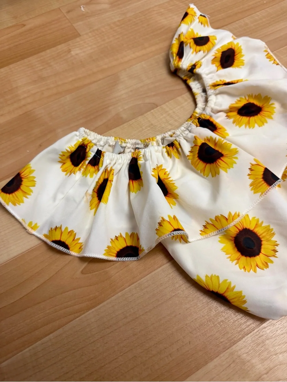 Girls Sunflower 2pc Set Off-Shoulder Crop Top + High-Low Skirt Size 100 (2T-3T)